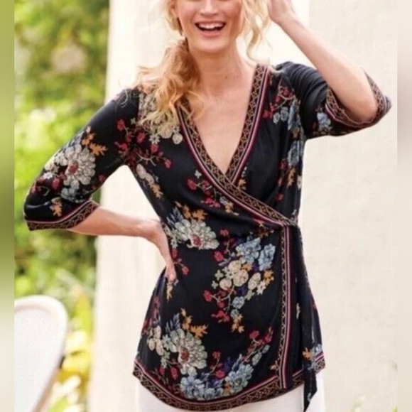 Soft Surroundings Sz Small Tiered Tatum Top Pocket Wrap Front V neck - Picture 1 of 8